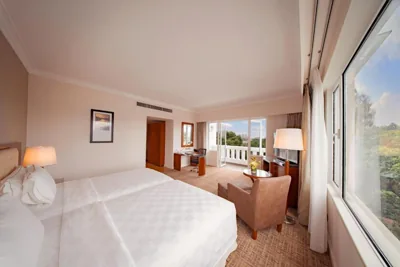 Habitación Twin con balcón — Equatorial Ho Chi Minh City